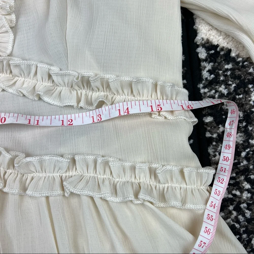 Deep V-neck Fit&Flare Dress (NWOT) Meduim - Picture 6 of 12